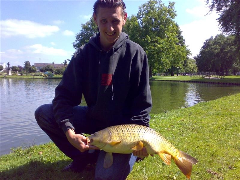 Karper op de broodkorst