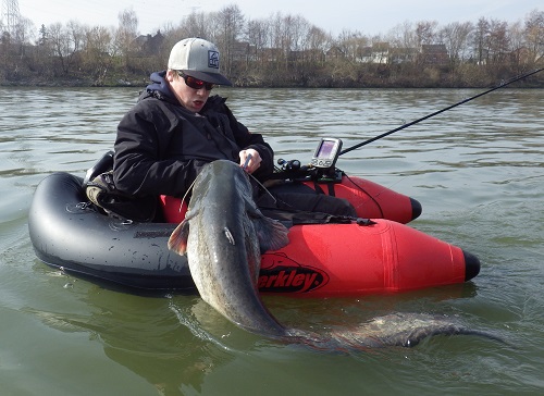 Bellyboaten op meerval