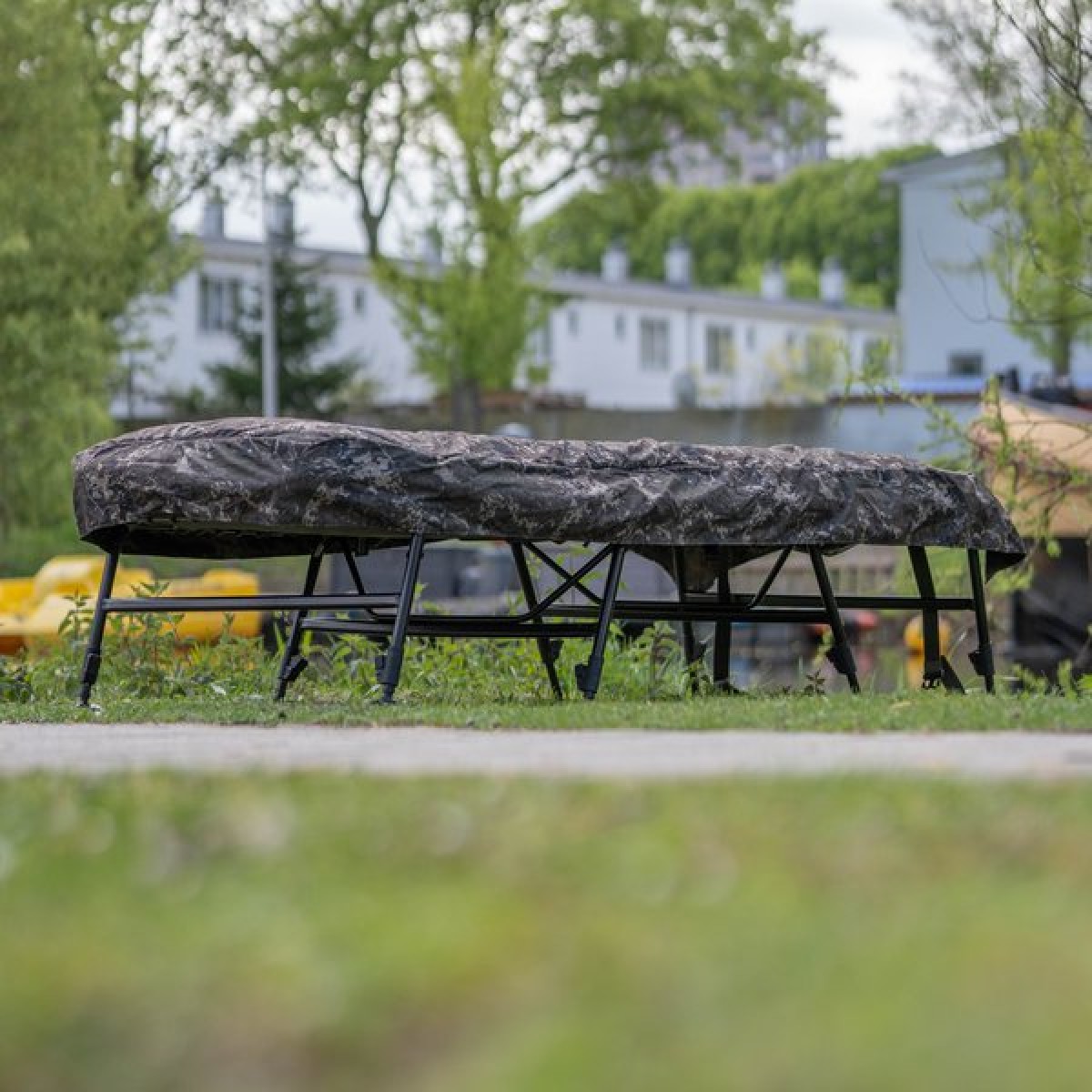 Nash Indulgence MF60 Sleep System 8 Legs Camo Wide