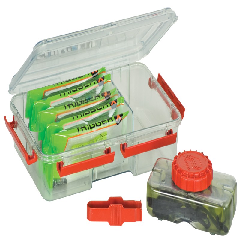 Plano 3700 Deep With Bottle & Wallet