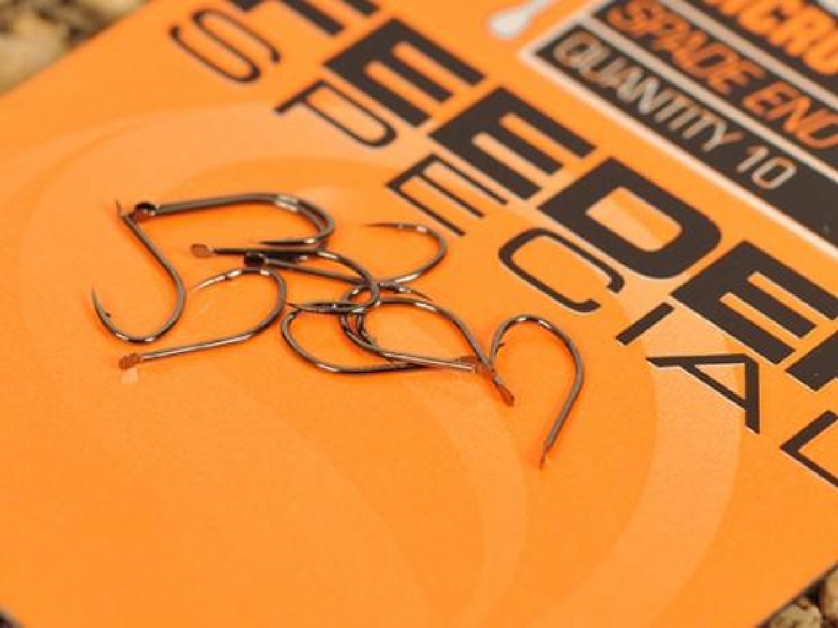 Guru LWGF Feeder Special (barbed) Size 10