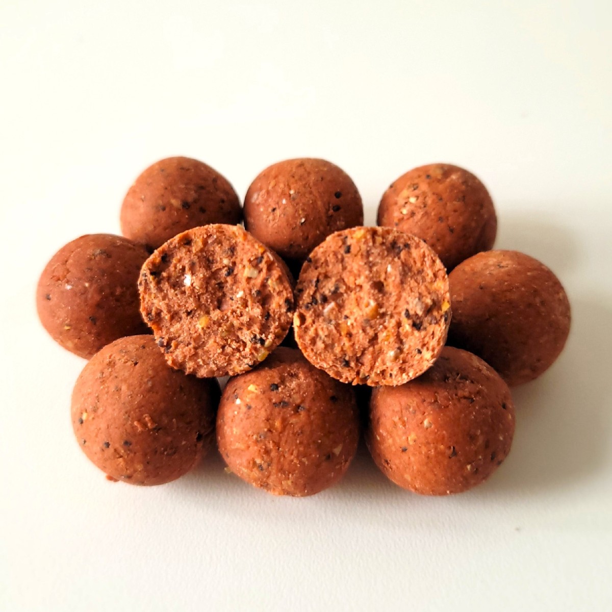 MTC Baits Strawberry Big Fish Boilies 20mm 25kg