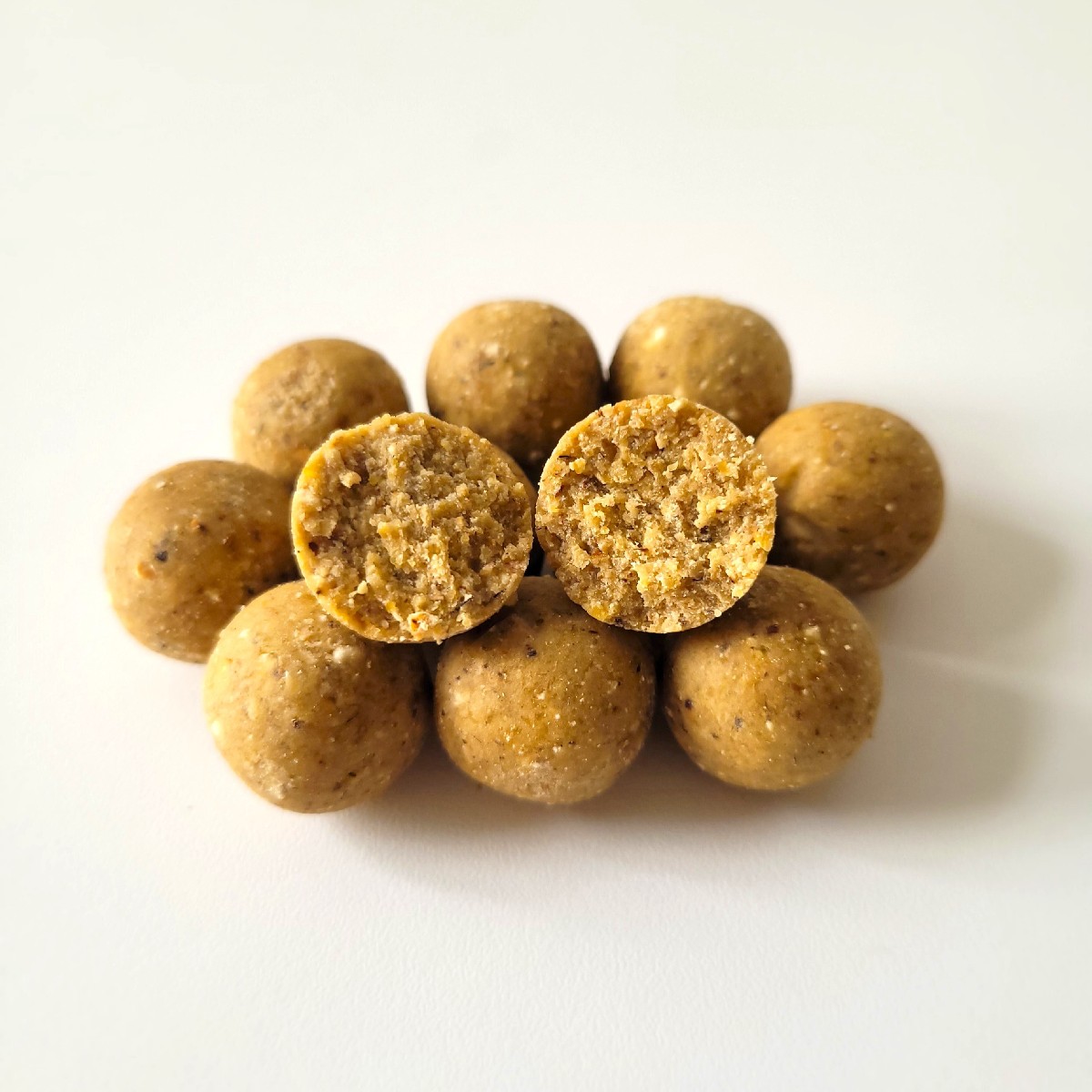 MTC Baits Ester & Cream Boilies 16mm 1kg