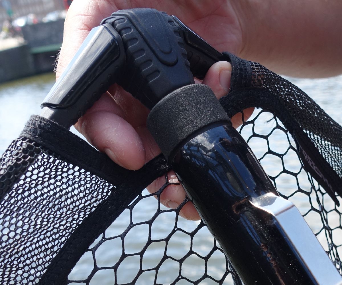 Spro Freestyle Flip Net 50X40X50cm Spro Freestyle Flip Net 50X40X50cm