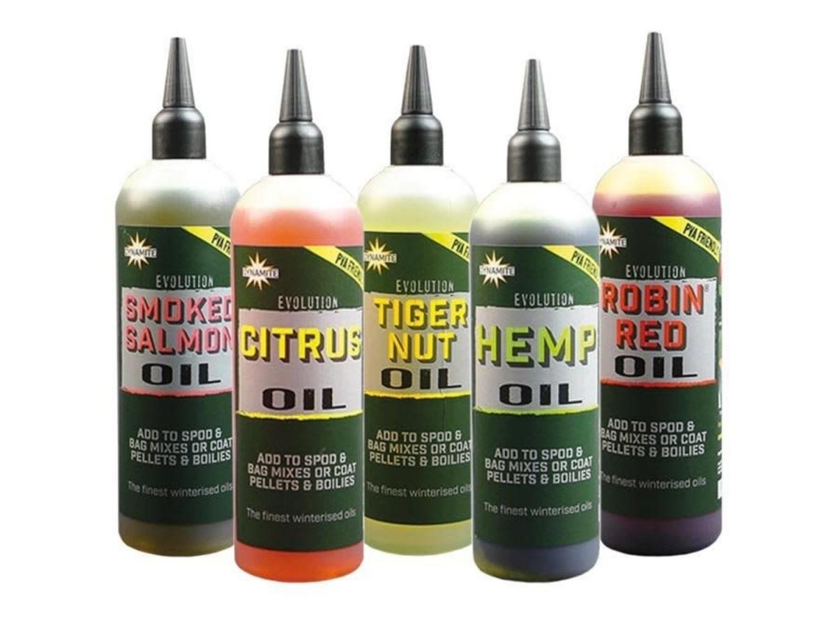 Dynamite Baits Evolution Oil 300ML Robin Red