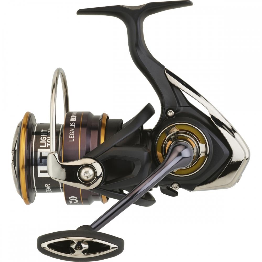 Daiwa 20 Legalis LT - 5000-C - Molen - Slip Voorop - Goud - 245 gr - 5.2:1 lagers - Goud