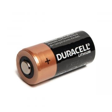 z Duracell CR123A batterij